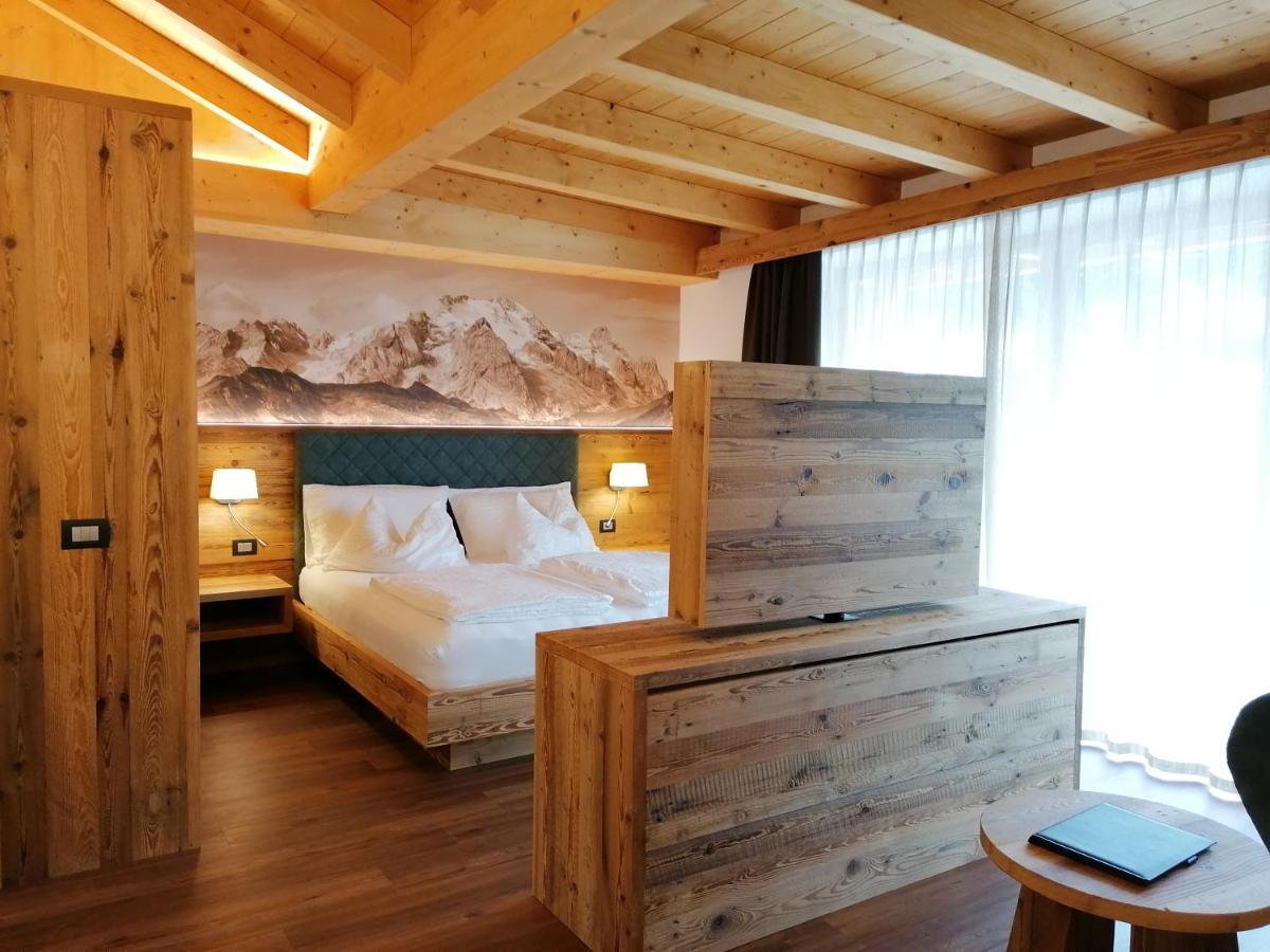 Dolomites B&B - Suites, Apartments And Spa Tesero Buitenkant foto