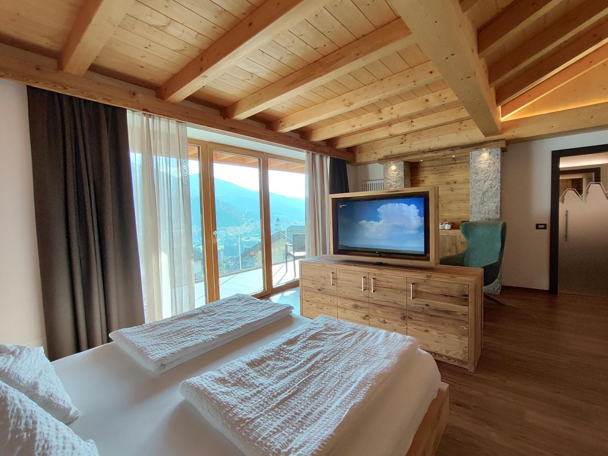 Dolomites B&B - Suites, Apartments And Spa Tesero Buitenkant foto